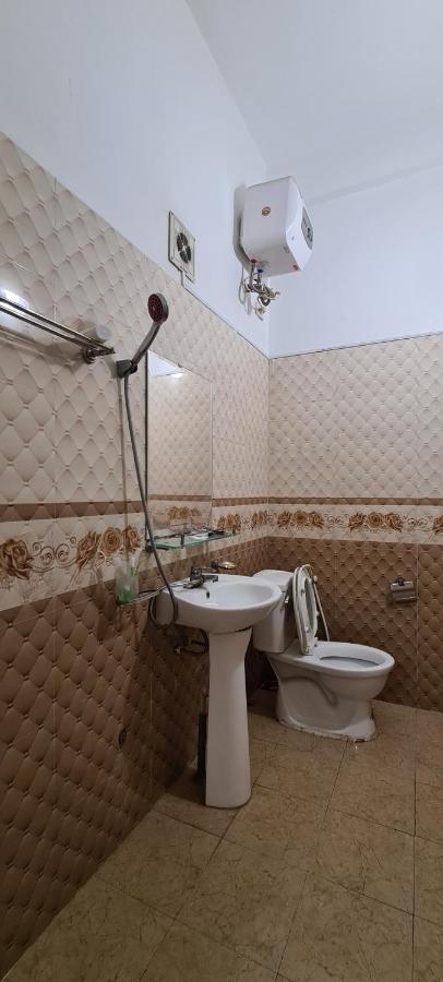 Nha Nghi Bolero Lägenhet Van Lam Exteriör bild